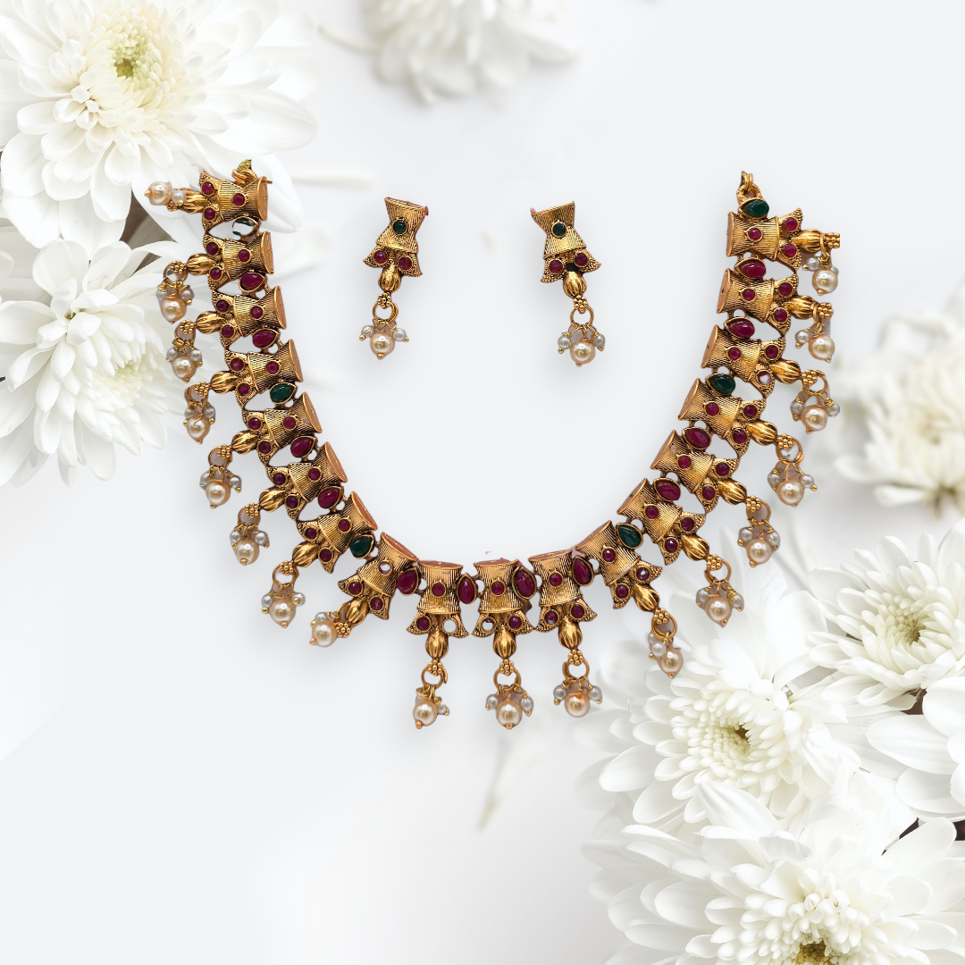 Necklace Set with Pearl Drops