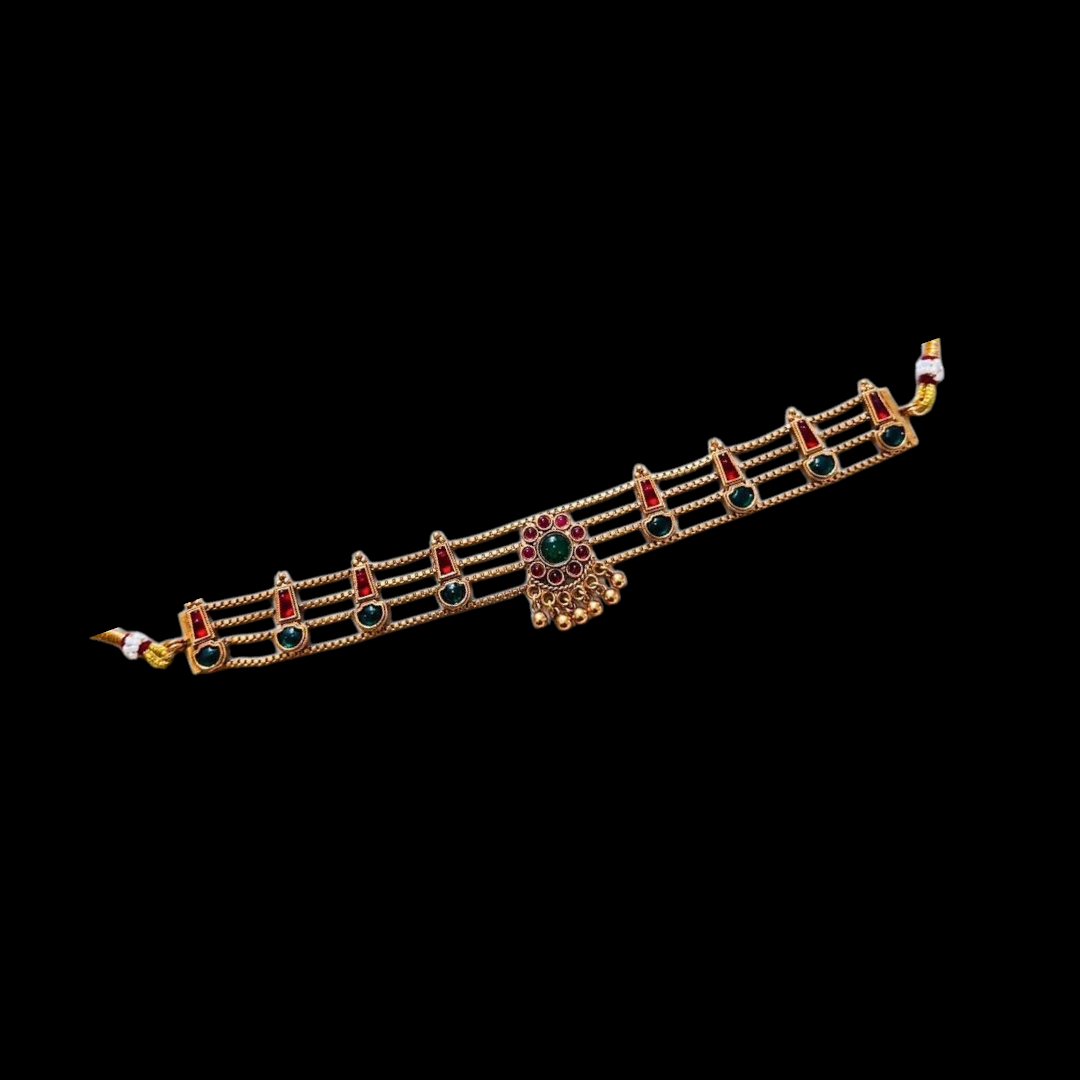 Traditional Gold Finish Choker