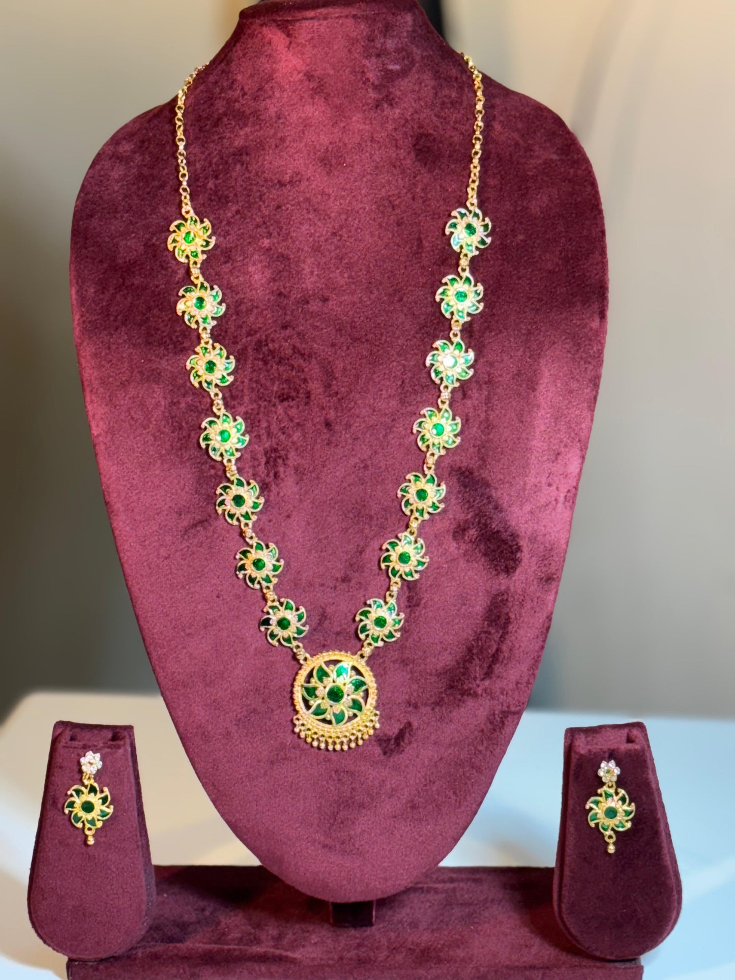 Palaka inspired long neclace set