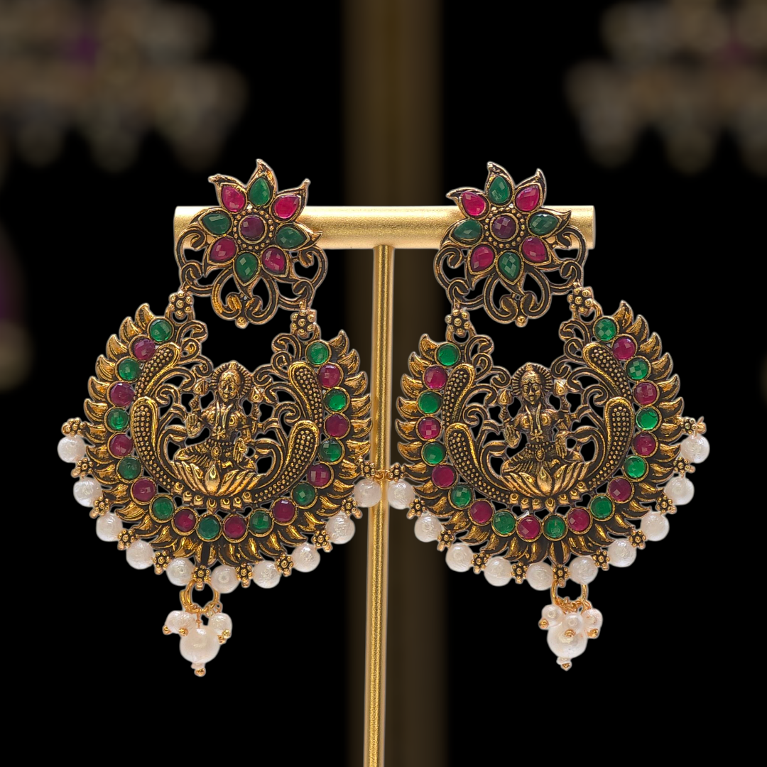 Earring