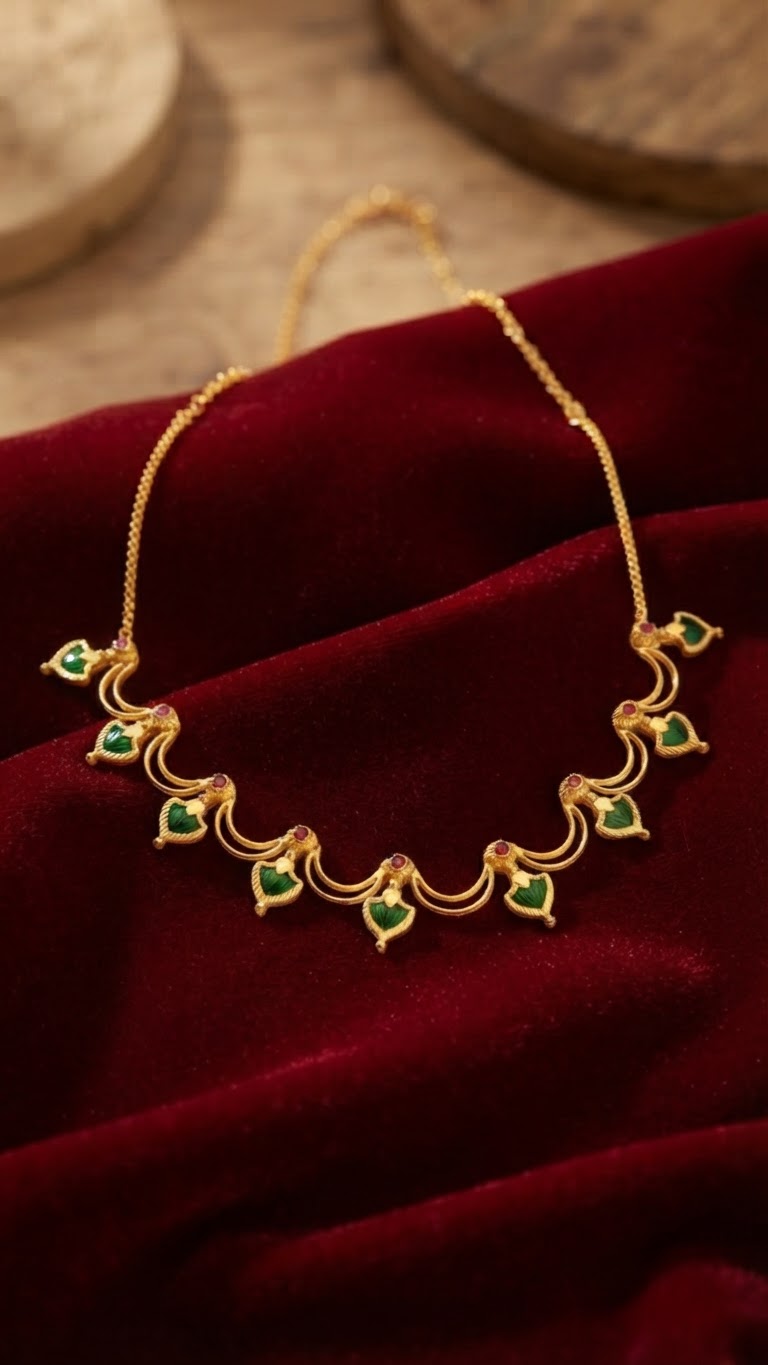 Traditional Kerala Green Wavy Vine Palakka Necklace