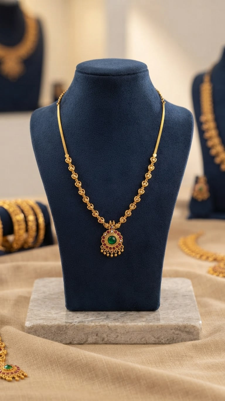 Gold plated Palaka Pendant Necklace