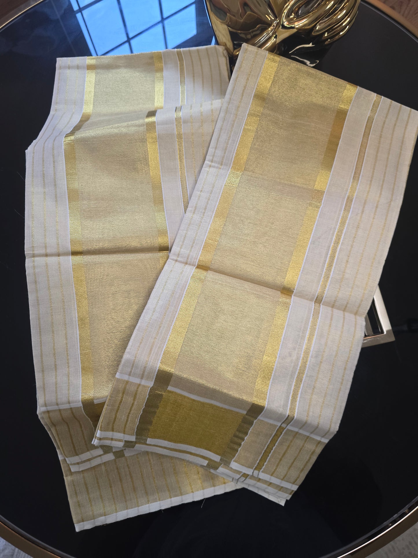 Kerala Traditional Tissue Set Mundu