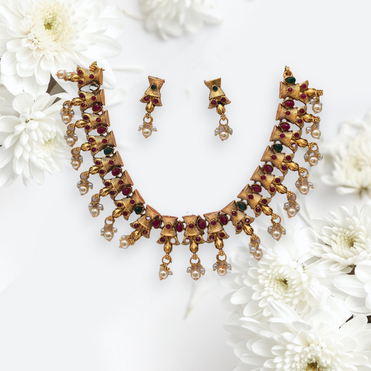 Necklace Set with Pearl Drops
