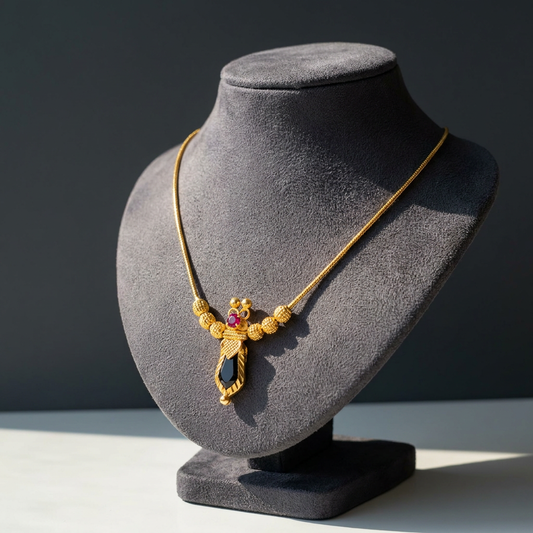Charu Palakka Gold Pendant Necklace