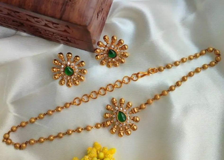 Golden Beads and Crystal Style Necklace Set