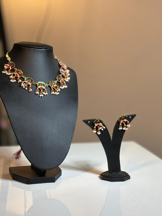 Lotus Necklace set with beads