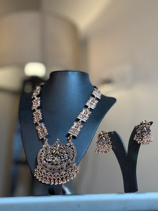 Heritage Long Necklace set