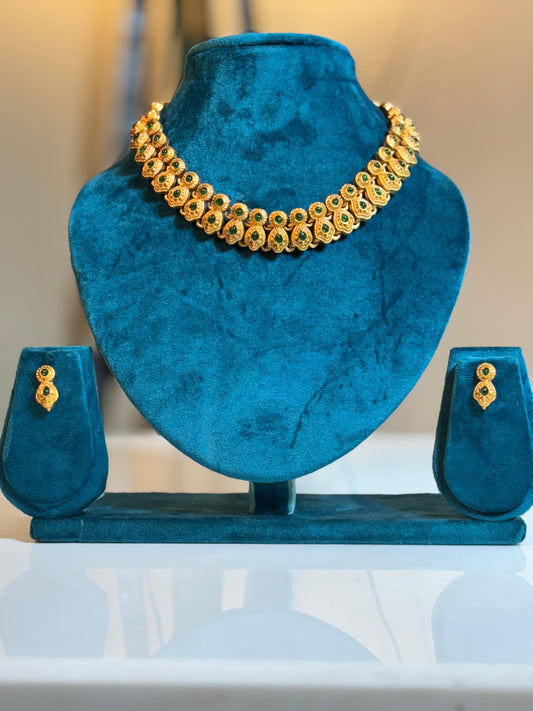 Traditional Necklace Set