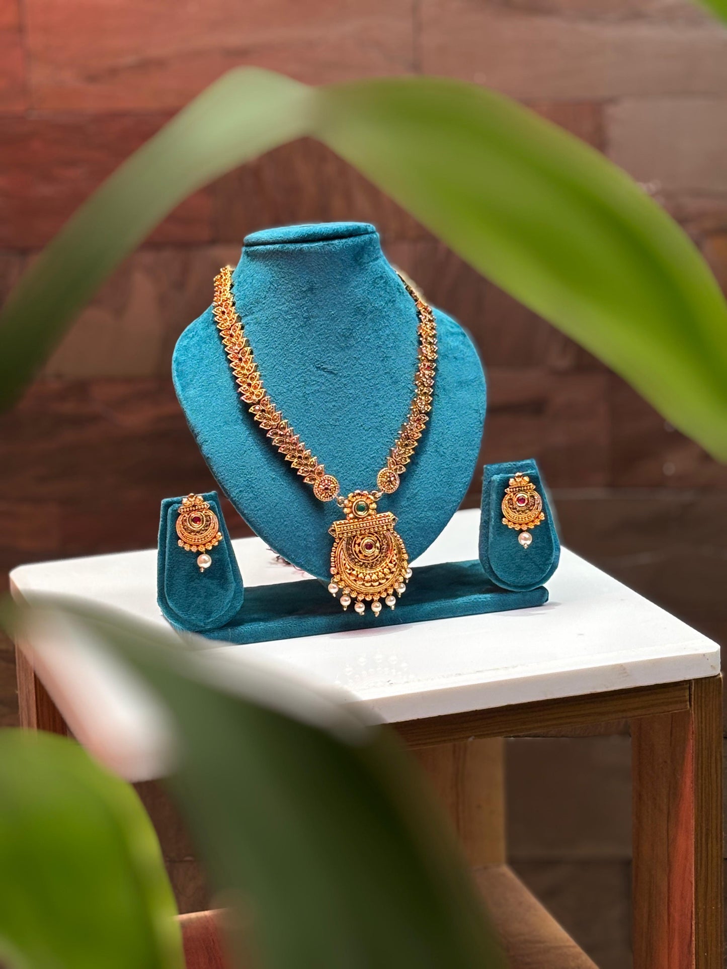 Necklace Set