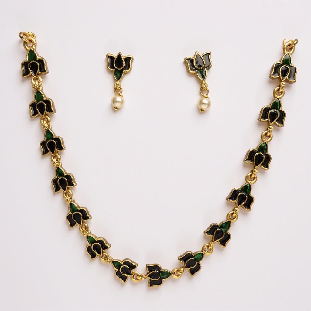 Red-Green Petal Charm Set