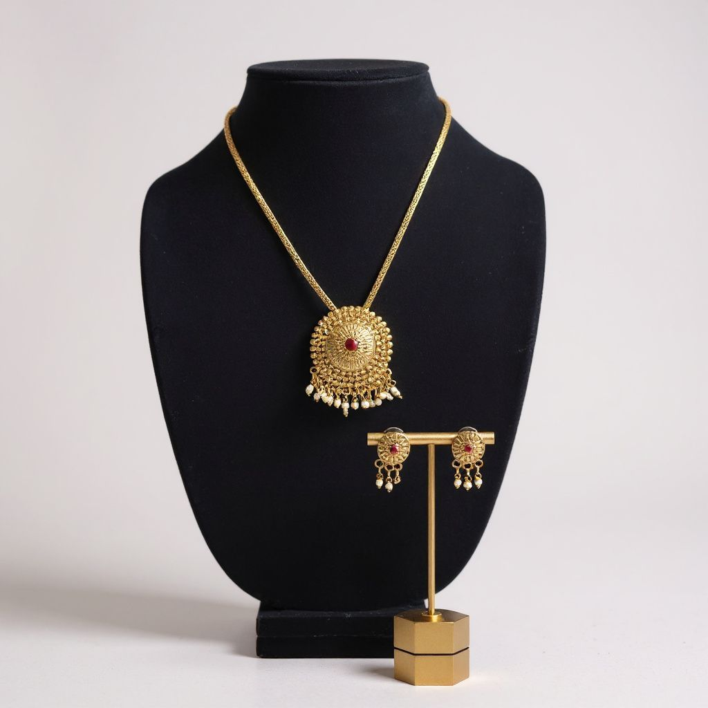 Pendant set