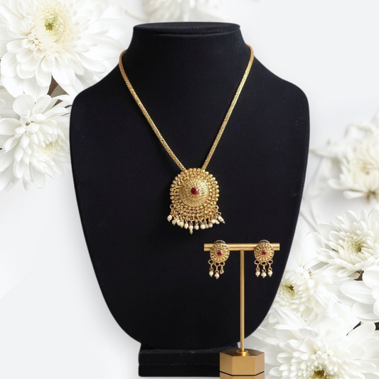 Pendant set