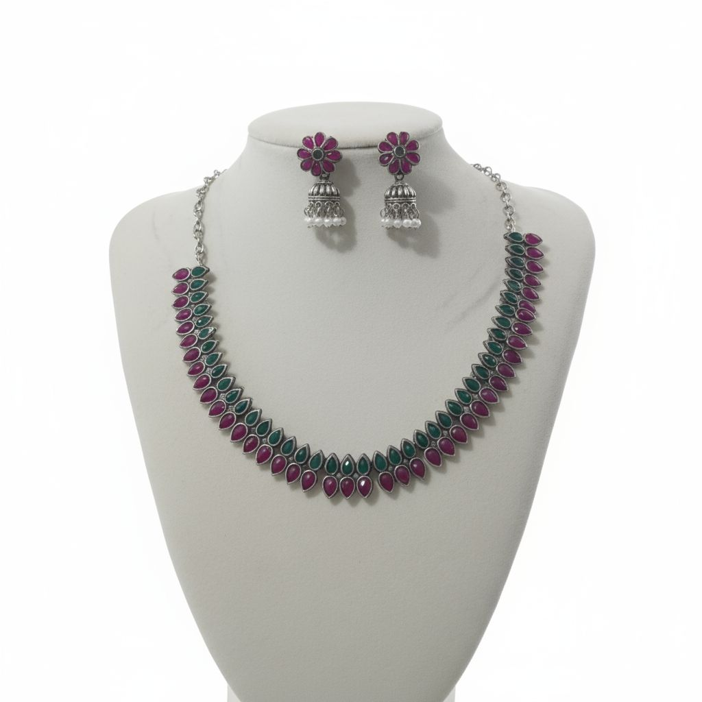 Necklace set