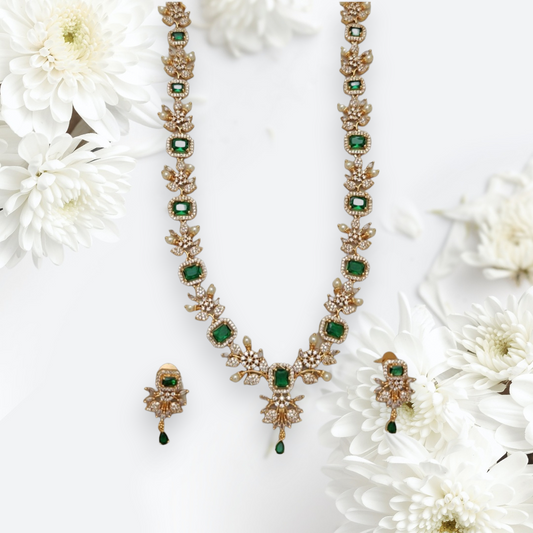 Emerald Aura AD Necklace Set