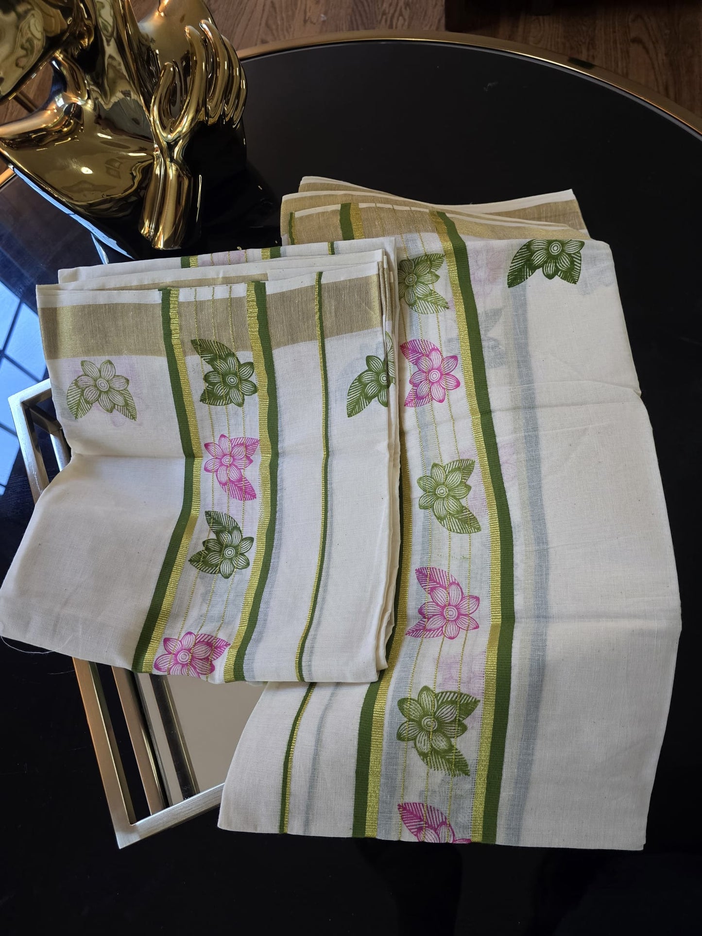 Floral Printed Kerala Set Mundu – Tradition in Bloom
