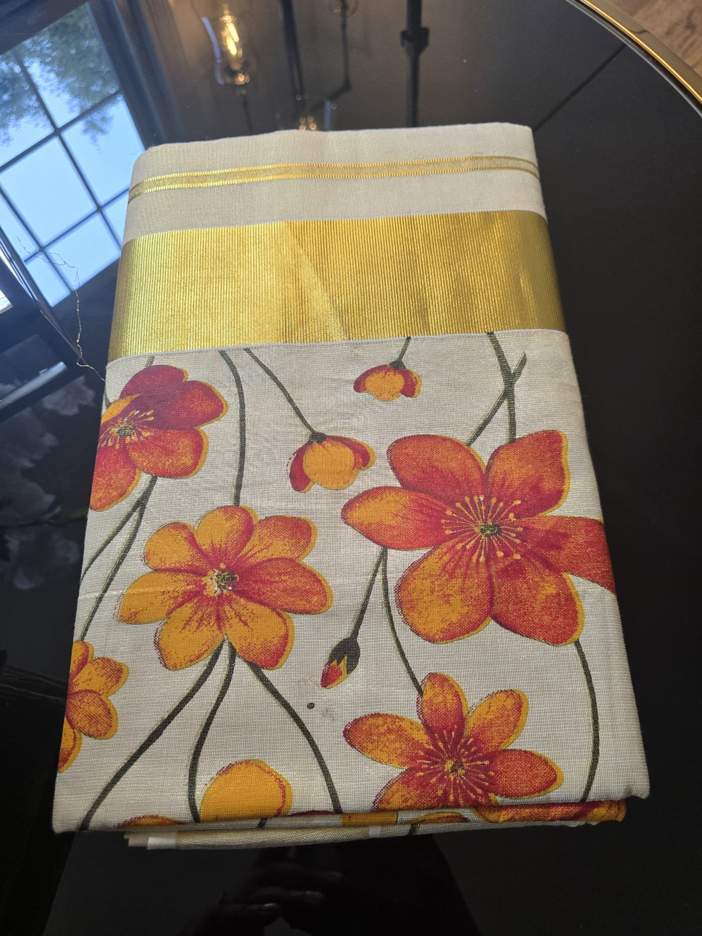 Kerala Tissue Saree with Floral Print