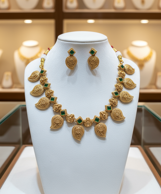 Golden Grace Set Necklace Set