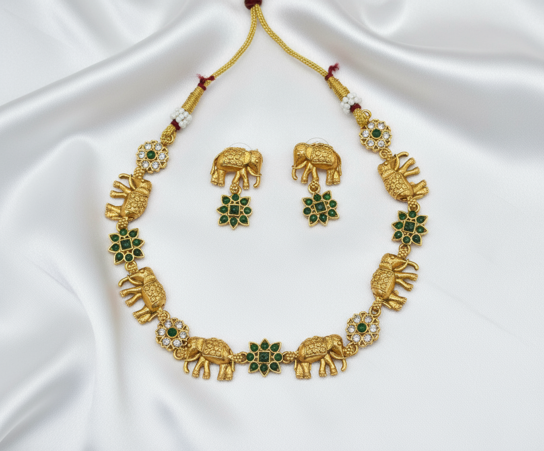 Necklace set