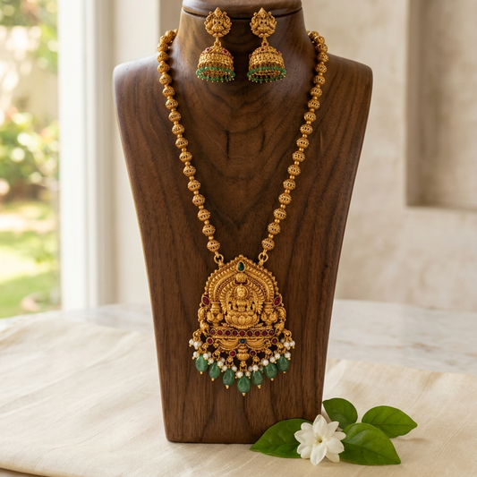 Lakshmi Pendant short necklace set(16 inch)