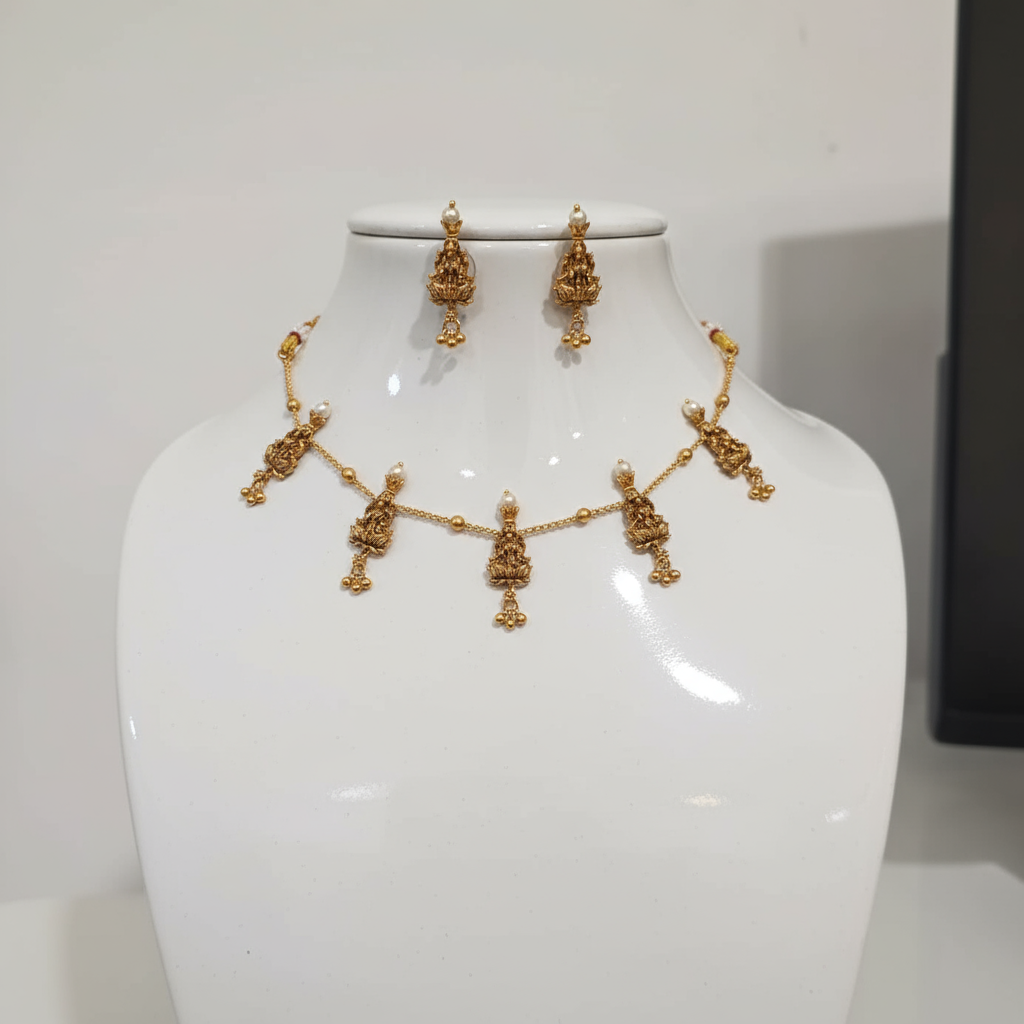 Necklace set