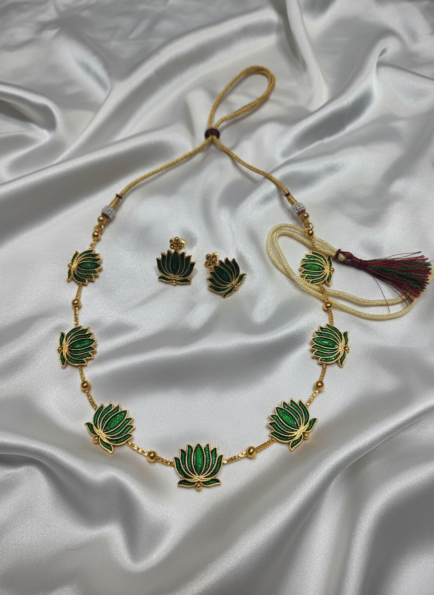Lotus Grace - (Red/Green/Pink/Black)