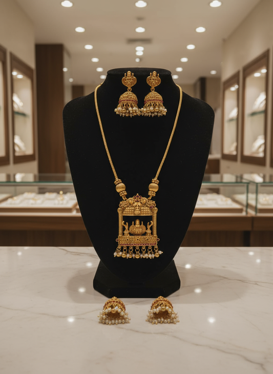 Temple Pendant Necklace Set