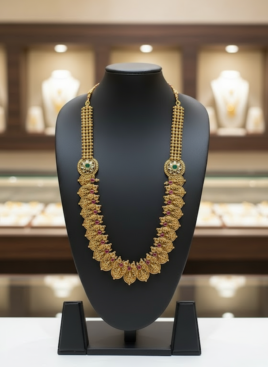Royal Grace Necklace Set