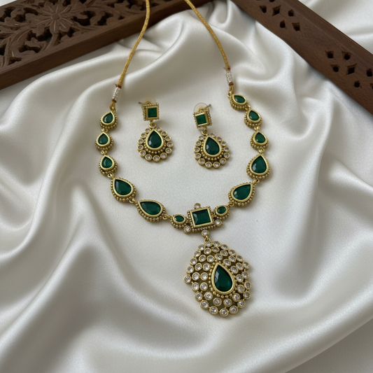 Jyothika Inspired Short Chain Necklace Set