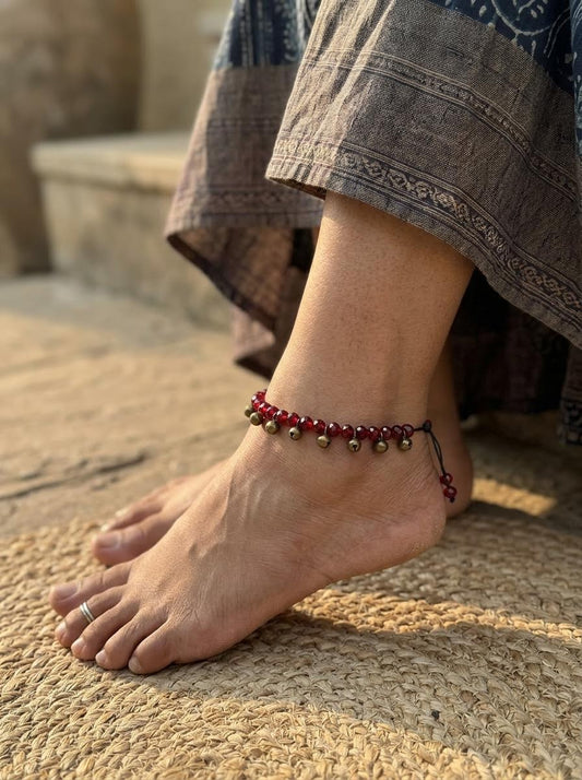 Crystal with Alloy Gunguru Anklets