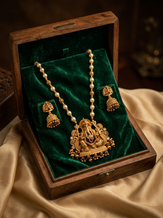 Antique Gold Pearl & Ganesha Pendant Temple Necklace Set