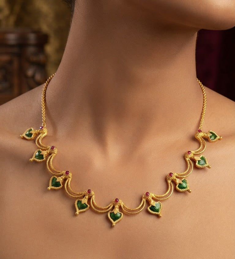 Traditional Kerala Green Wavy Vine Palakka Necklace
