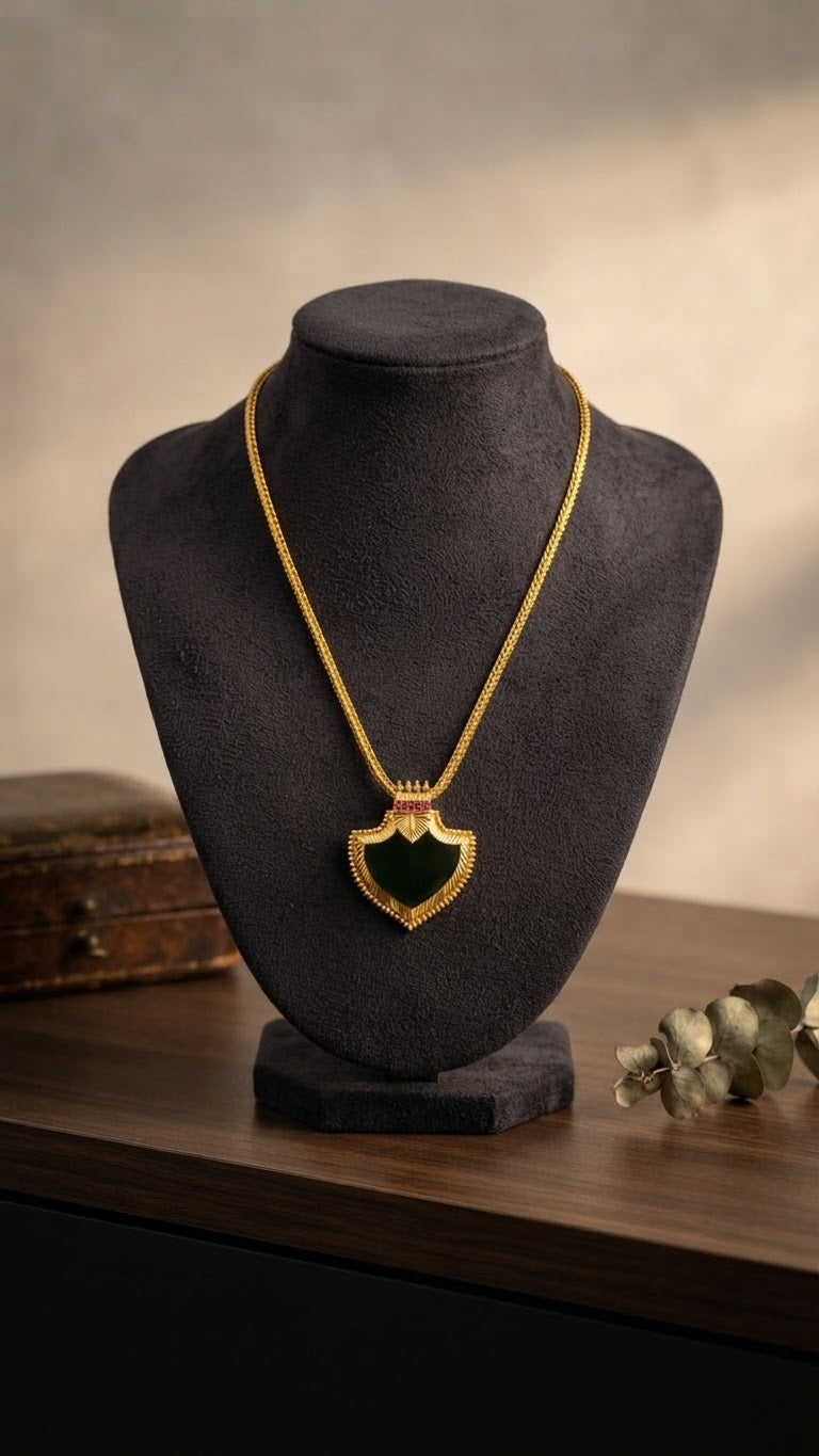 Gold plated Palaka Pendant necklace