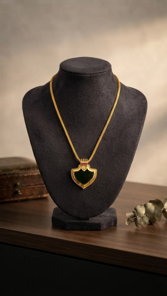 Gold plated Palaka Pendant necklace