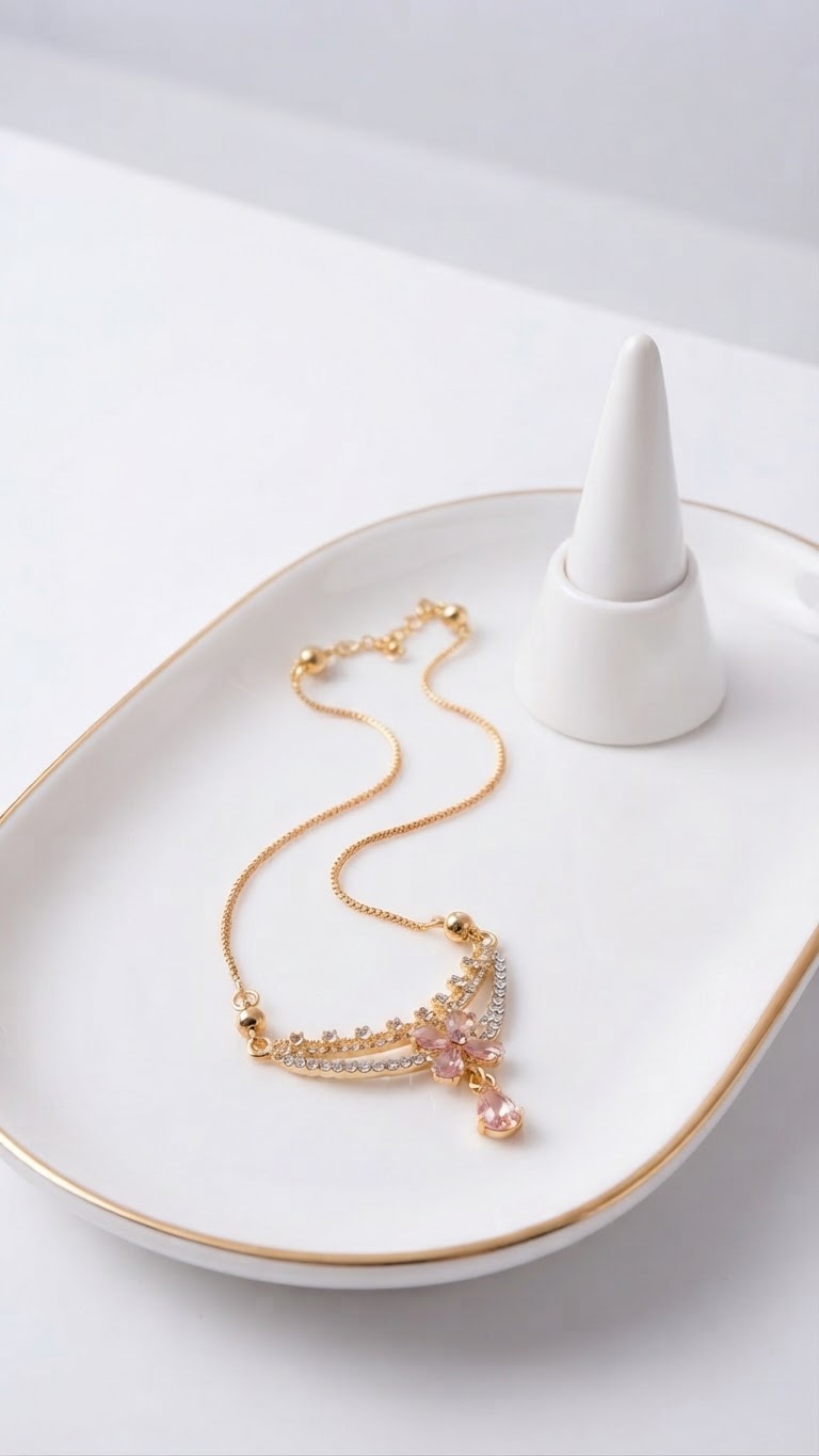 Elegant Gold Pendant Set